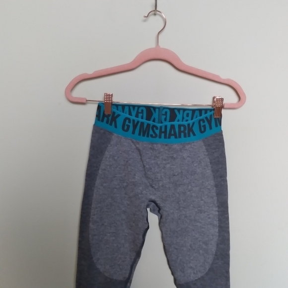 Gymshark Gray and Blue Colorblock Flex Cropped Athletic Leggings Size Small - Picture 10 of 13